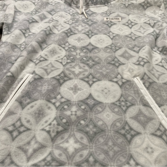 Kith x Columbia Fleece Hoodie - Picture 3 of 8